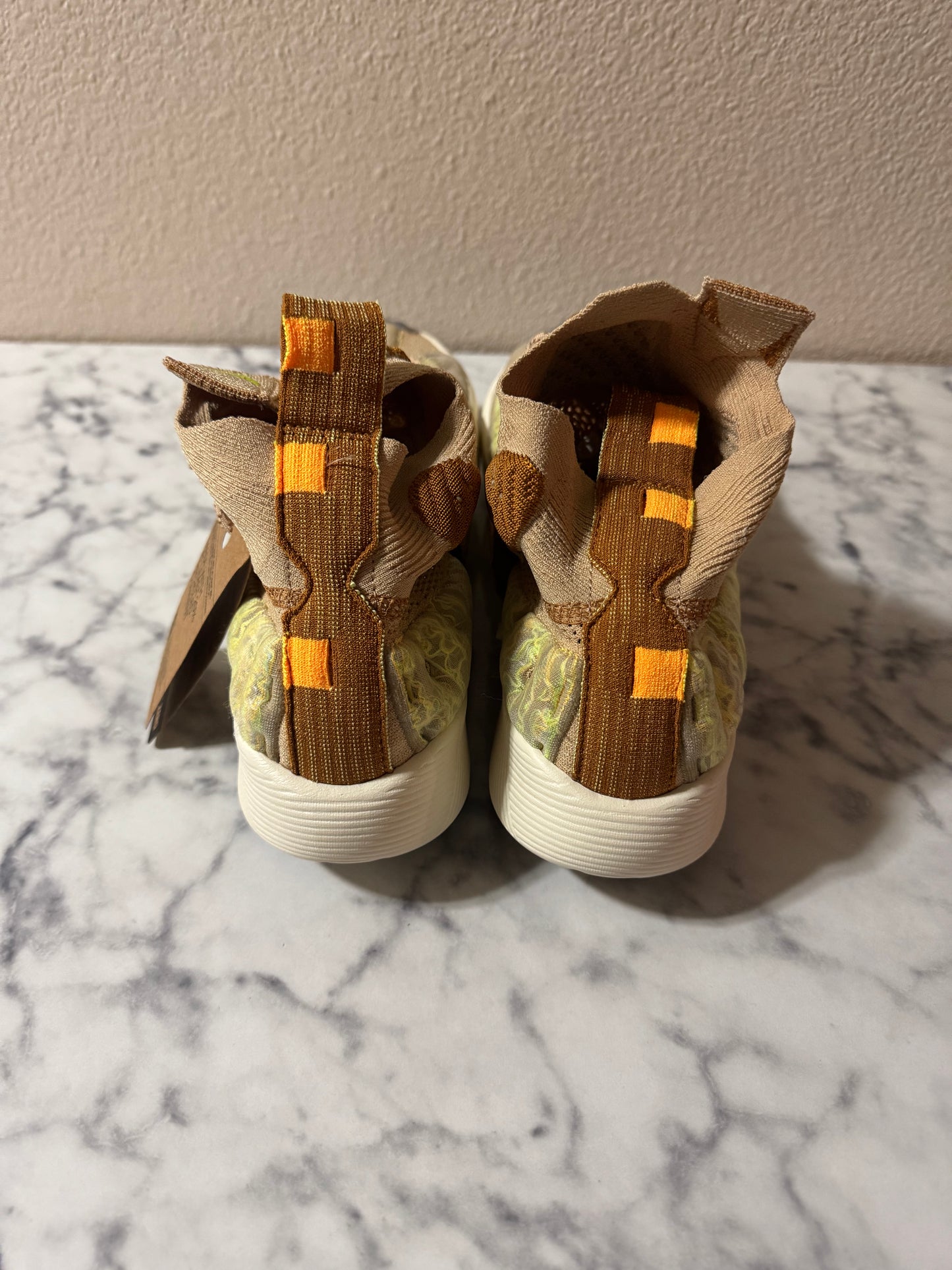 Nike ISPA Sense Flyknit (Size: 11M/12.5W)