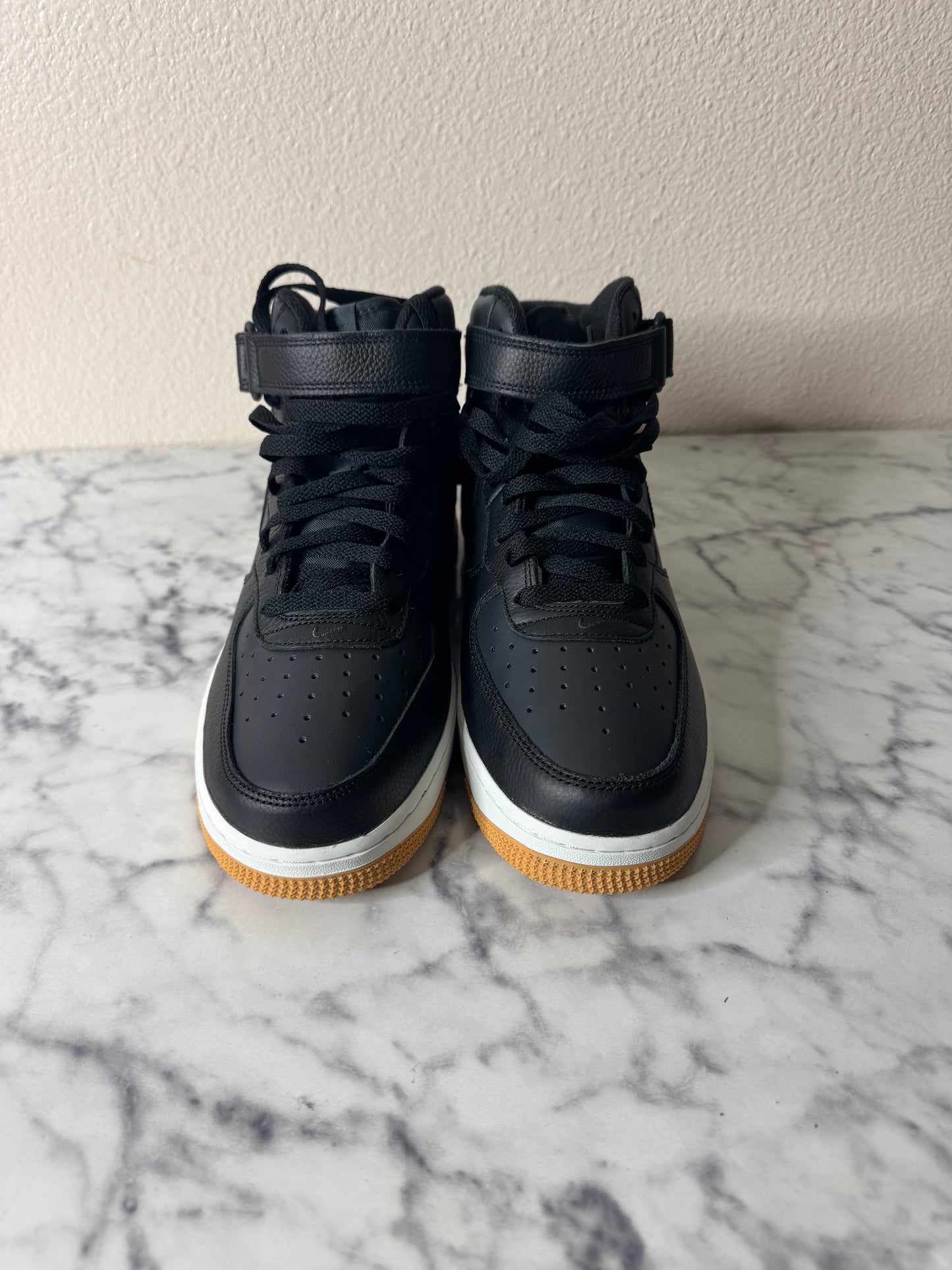 Nike Air Force 1 Mid 07 LX (Size: 11M/12.5W)