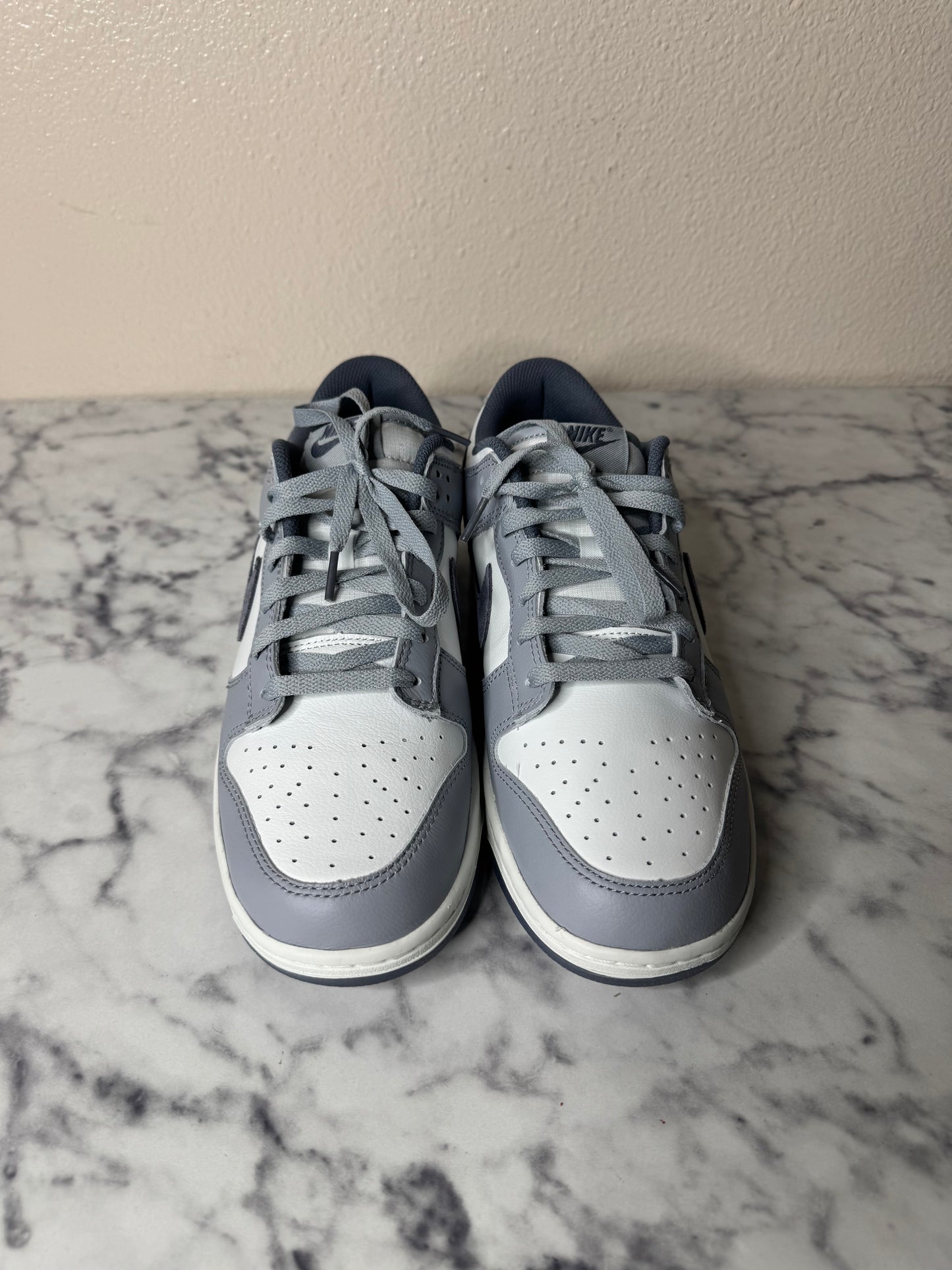 Nike Dunk Low (Size 10.5M/12W)