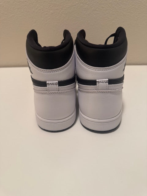 Jordan 1 Retro High OG "Black White 2.0"