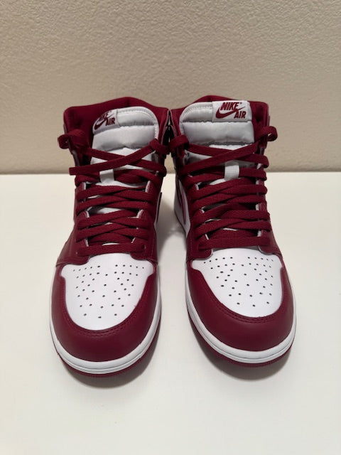 Jordan 1 Retro High OG "Artisanal Red"