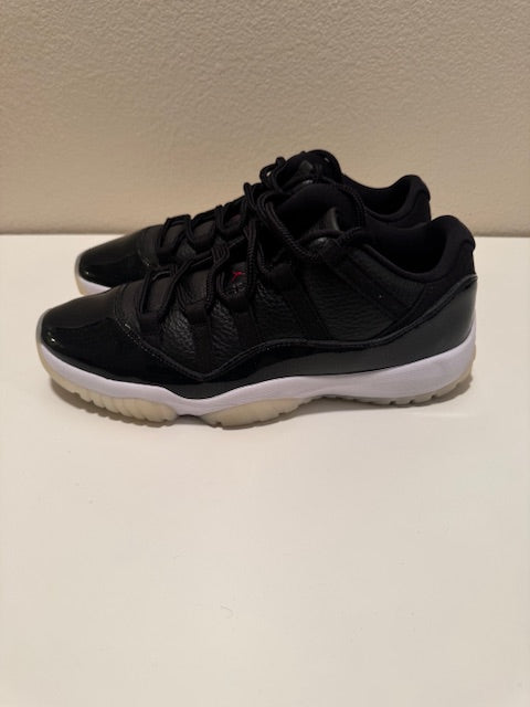 Jordan 11 Retro Low "72-10"